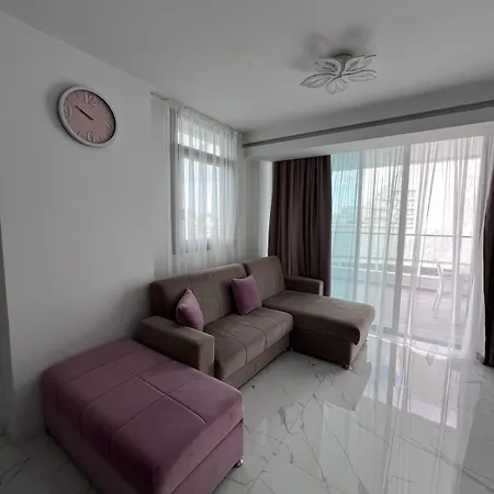 With Sea View In Grand Sapphire شقة