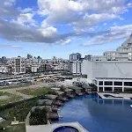 Lejlighed With Sea View In Grand Sapphire *